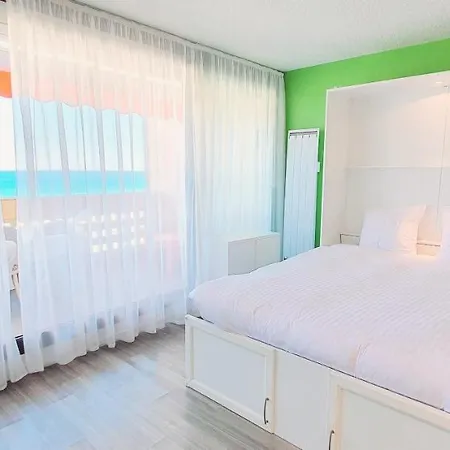 1ere Ligne Piscine Parking Gratuit Apartment Le Barcares
